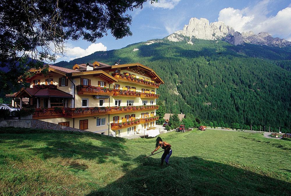 Al Piccolo Hotel Vigo di Fassa Exterior foto